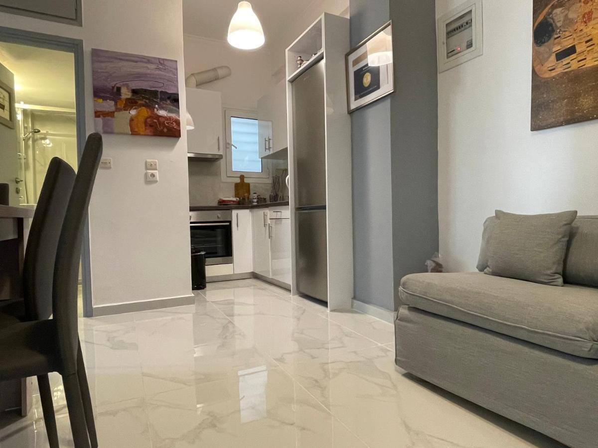 Cosy Apartment In Glyfada Center Atene Esterno foto