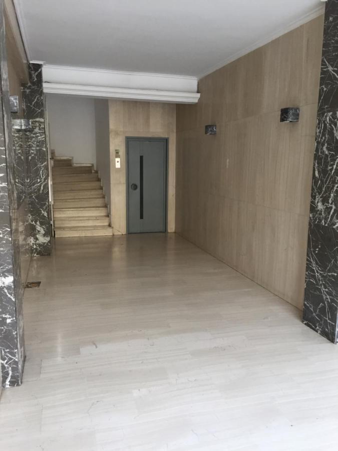 Cosy Apartment In Glyfada Center Atene Esterno foto
